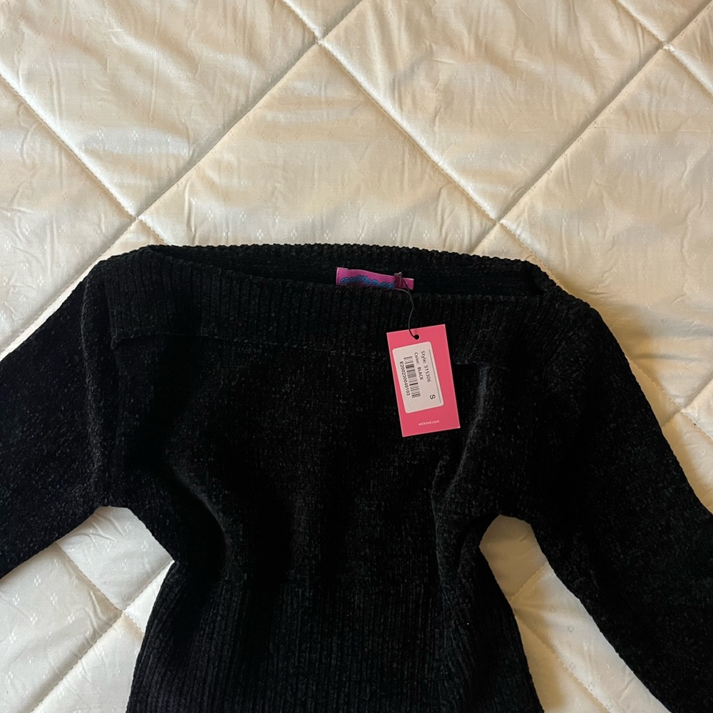 Edikted dropped shoulder black cropped sweater
